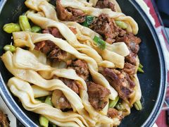 铁锅炖卷子-北京龙庆四季香农家饭庄·灶台鱼·碳烤虹鳟鱼(龙庆峡店)