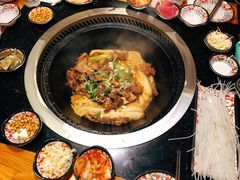 -粘豆包铁锅炖二部(温泉街店)