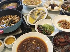 -香山湖家家宴(中山陵店)