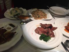 招牌红烧乳鸽-太平馆西餐厅(北京路店)