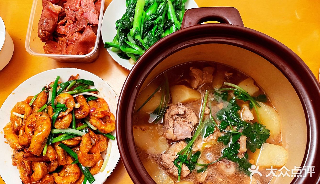 土豆的粉糯甜，龙骨的肉鲜香