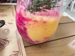 -Mark&Mars Restaurant