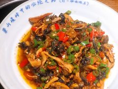 田螺桃花蚌-吃饭皇帝大土家民族菜(正大广场店)
