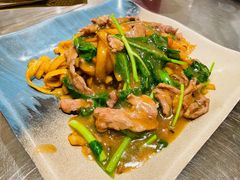 -潮界(凯德晶萃店)