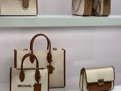 -砂之船奥莱(南京江宁店)