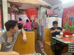 大堂-辣肉面大王(天平路店)