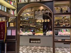 门面-钱小奴海鲜自助黑金店(杭州滨江龙湖店)