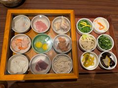 -良米山·云南野生菌过桥米线(上海首店)