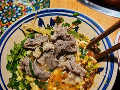 -洱火云南酸菜牛肉火锅(石景山当代商城店)