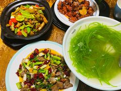 -阿鹏故事云南野生菌火锅(人民路店)