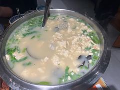 -95号酱骨·一块豆腐(展春园西路店)