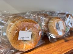 -雀食面包店(钟楼店)