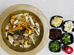 -七采菌园·野生菌石锅鱼(环城北路店)