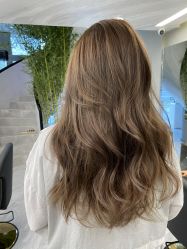 -简法造型·品牌形象店