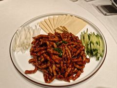 传统京酱肉丝-北平楼·烤鸭·北京菜(牡丹园店)