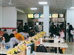 自助取餐区-凤张螺蛳粉·爽口粉(跃进路总店)