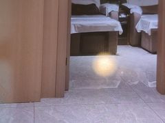 -郑远元专业修脚房(晴川街店)