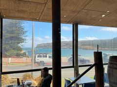 -12 Rocks Beach Bar Cafe