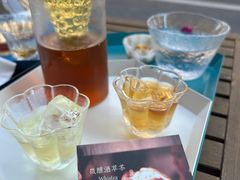 -茶是一枝花泡茶店