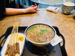 -云阿蛮云南生烫牛肉米线(奉贤路店)