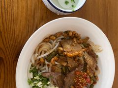 -牛八宝桂林米粉(八里庄店)