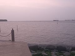 -湖州太湖旅游度假区-月亮广场