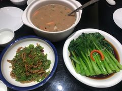 -湖锦酒楼·32年地道湖北菜(光谷店)