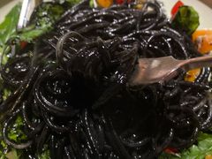 墨鱼汁海鲜面-普朗姆生蚝吧(原建国路店)