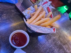 -Famous肥猫墨西哥音乐餐吧(五棵松华熙LIVE店)