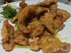 锅包肉-品味居·首店·大连鲜活海鲜大连菜(东港店)
