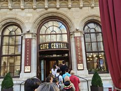 -中央咖啡馆
