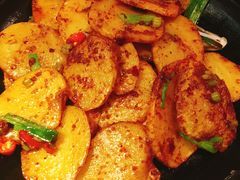 -九锅一堂酸菜鱼(新南凯德直营店)