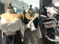 -Hollister(天环广场店)
