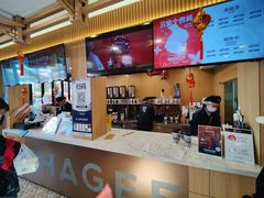 -霸王茶姬(南强街店)