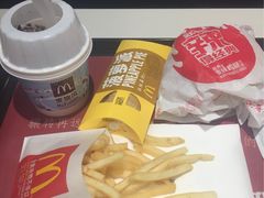 -麦当劳(南京路2店)