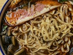 -镇南锅盖面馆(解放路店)