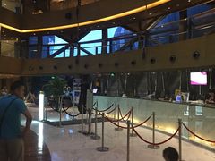 -上海滴水湖皇冠假日酒店