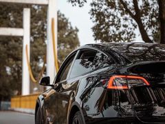 -TESLA 特斯拉(北京颐堤港体验店)