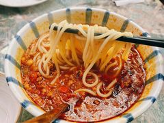 小锅米线-浩海火燒雲傣家菜(静安芮欧店)