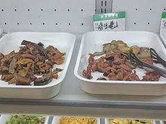-哈尔滨小酒馆·鲜肉现穿自助烧烤(康新花园店)