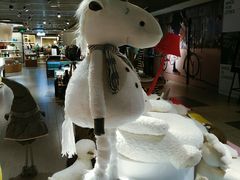 -LOL原创生活概念店(K11购物艺术中心店)