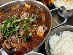 馋嘴冒烤鸭-蓉三少冒烤鸭·四川小吃集(北京首店)