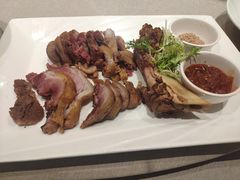 -品悦酒店(三林古镇店)