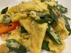 秋葵炒鸡蛋-巴依老爷新疆美食(清华东门店)