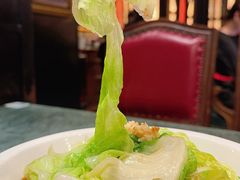 -新白鹿餐厅(湖滨银泰IN77C区店)