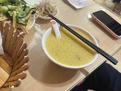 -闫家驴肉老店(华电一校店)
