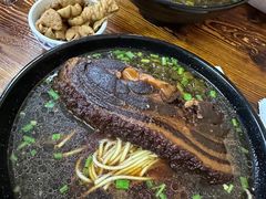 大肉面-小龙大肉面馆