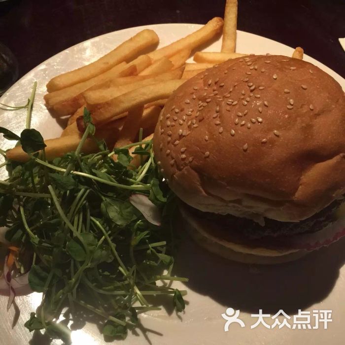 快乐哈姆汉堡图片 - 第1张