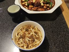 -鲁菜根·泰安菜(万达店)