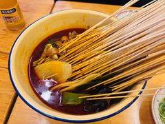 -拈签一笑黄牛肉辣卤串串